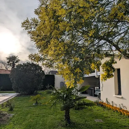 Maisonette Sur Le Bassin! Дом отдыха